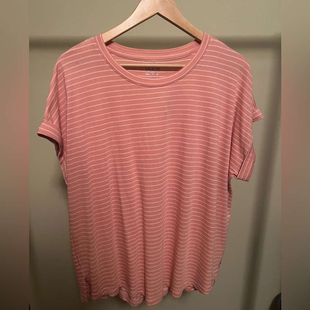 Maurice’s Short Sleeve striped tshirt. NWT